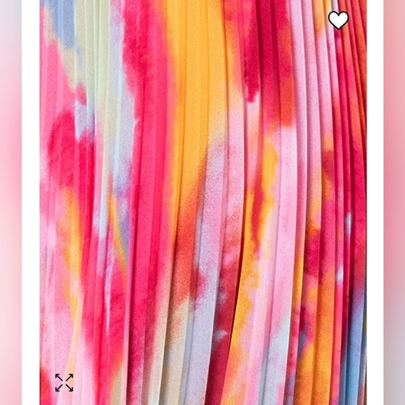 XSCAPE Plus Size Printed V-Neck Ruched-Waist Pleated Gown - Picture 3 of 7